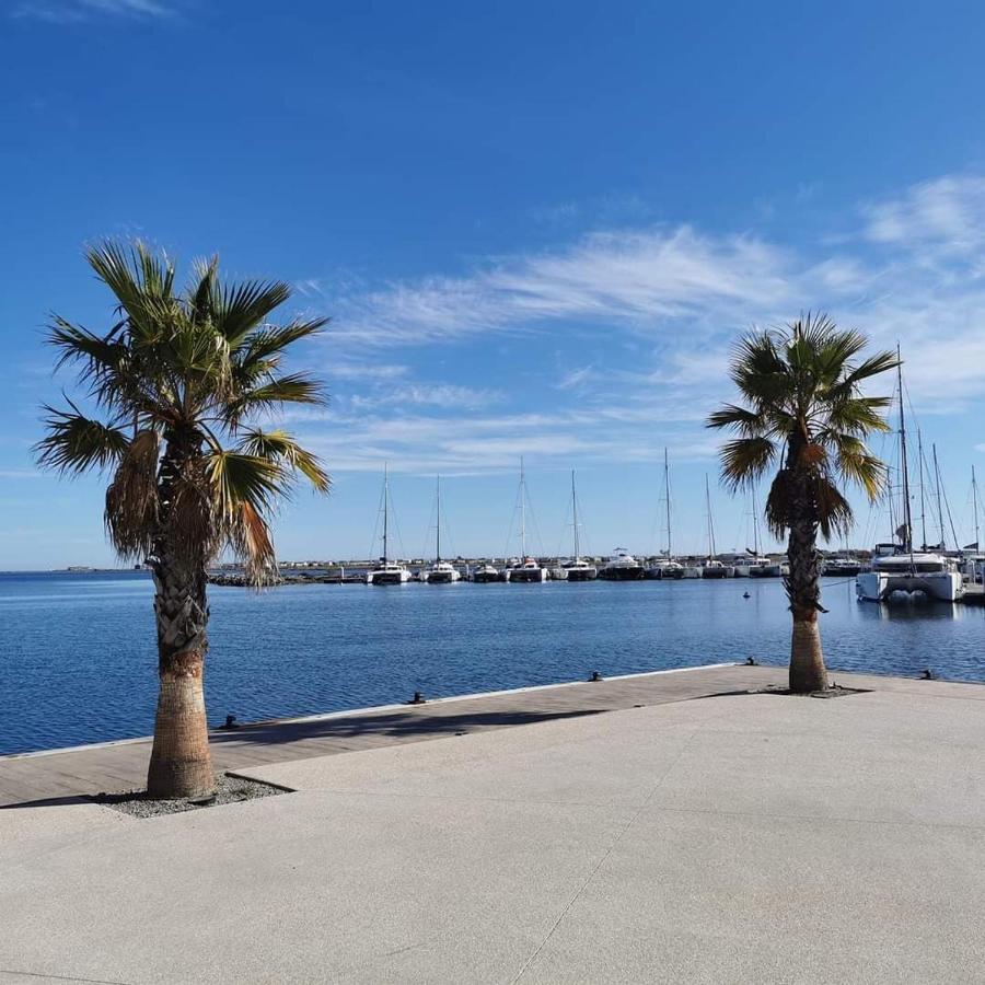 Gruissan Holidays Exterior foto